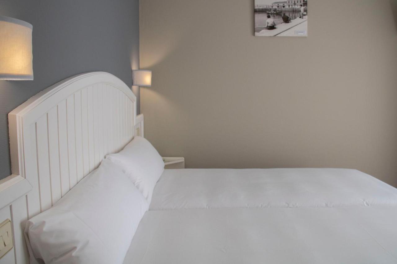 Alda Miramar Rooms Gijón Exteriör bild