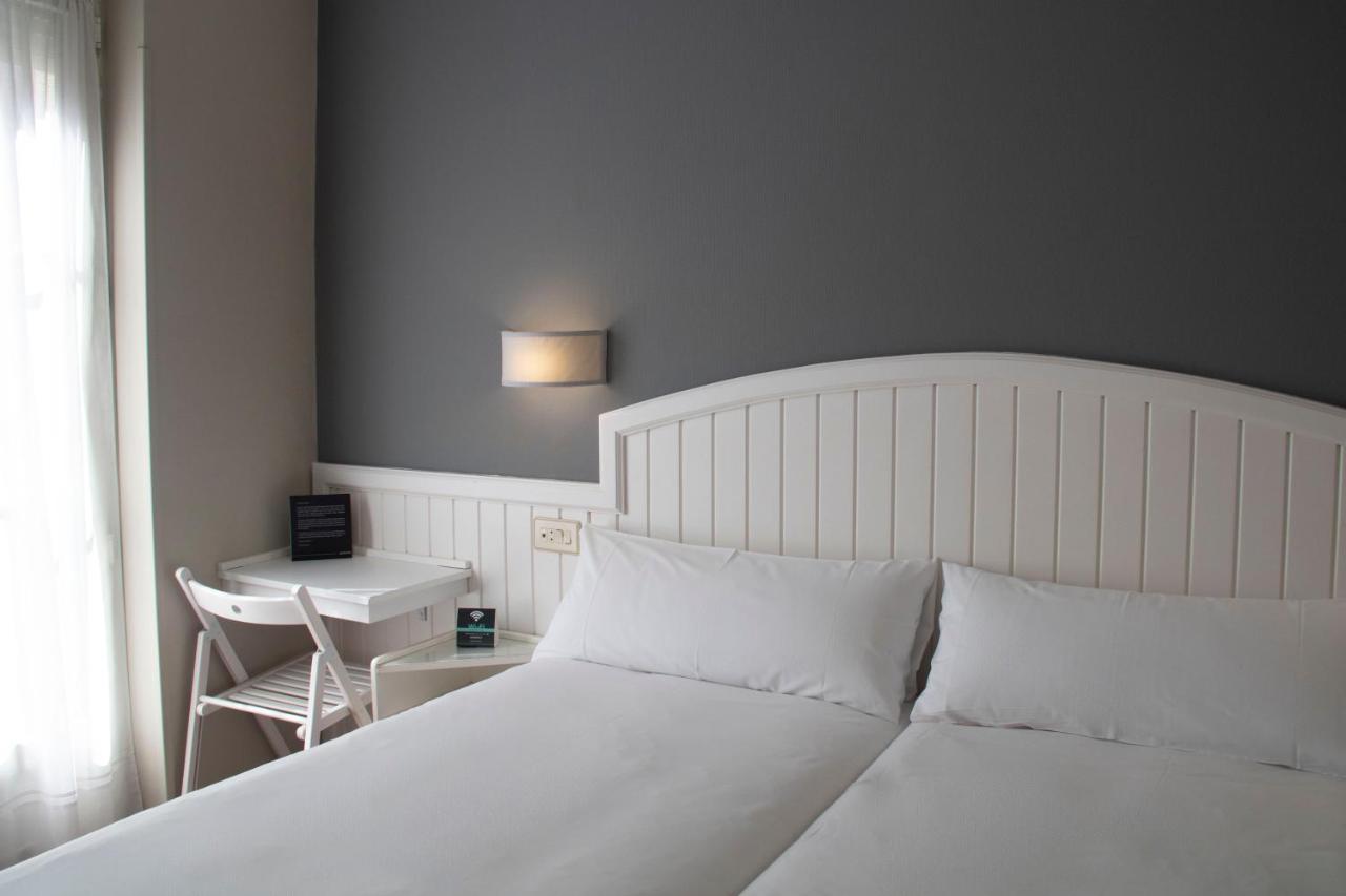 Alda Miramar Rooms Gijón Exteriör bild